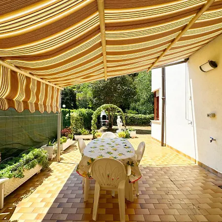 아파트 Wh - Trilocale Con Giardino E Posto Auto